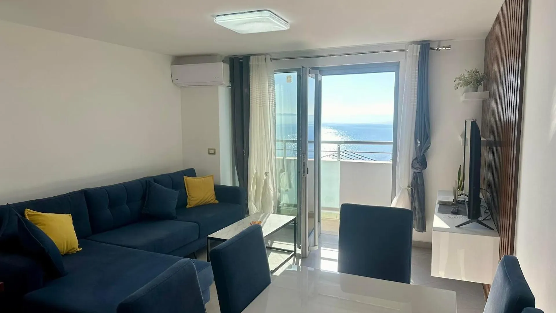 Seafront Blue Duplex Apartment Durres
